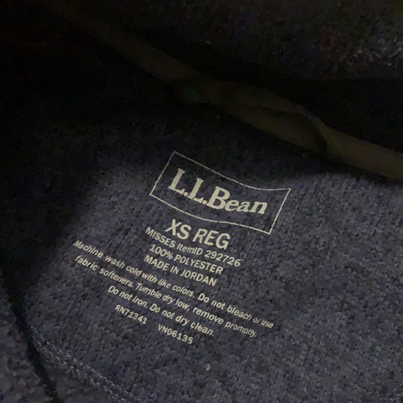 L.L Bean pullover - Picture 3 of 4